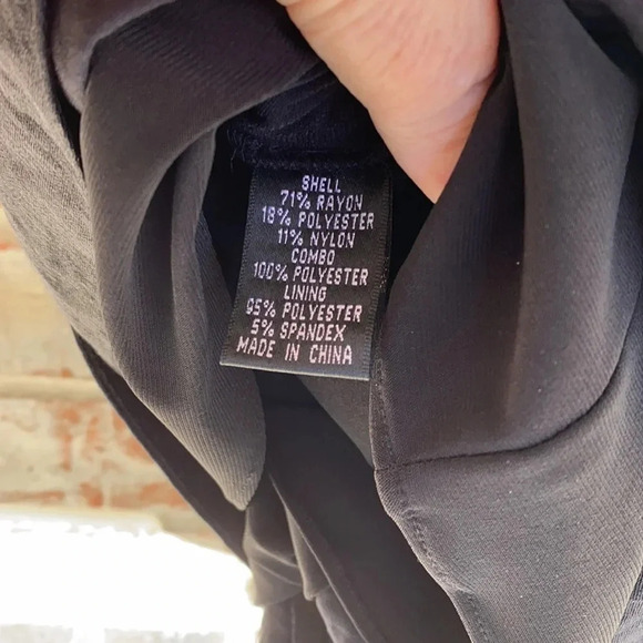 ADRIANNA PAPELL BLACK TIERED FORMAL DRESS SZ 14 - Picture 9 of 11